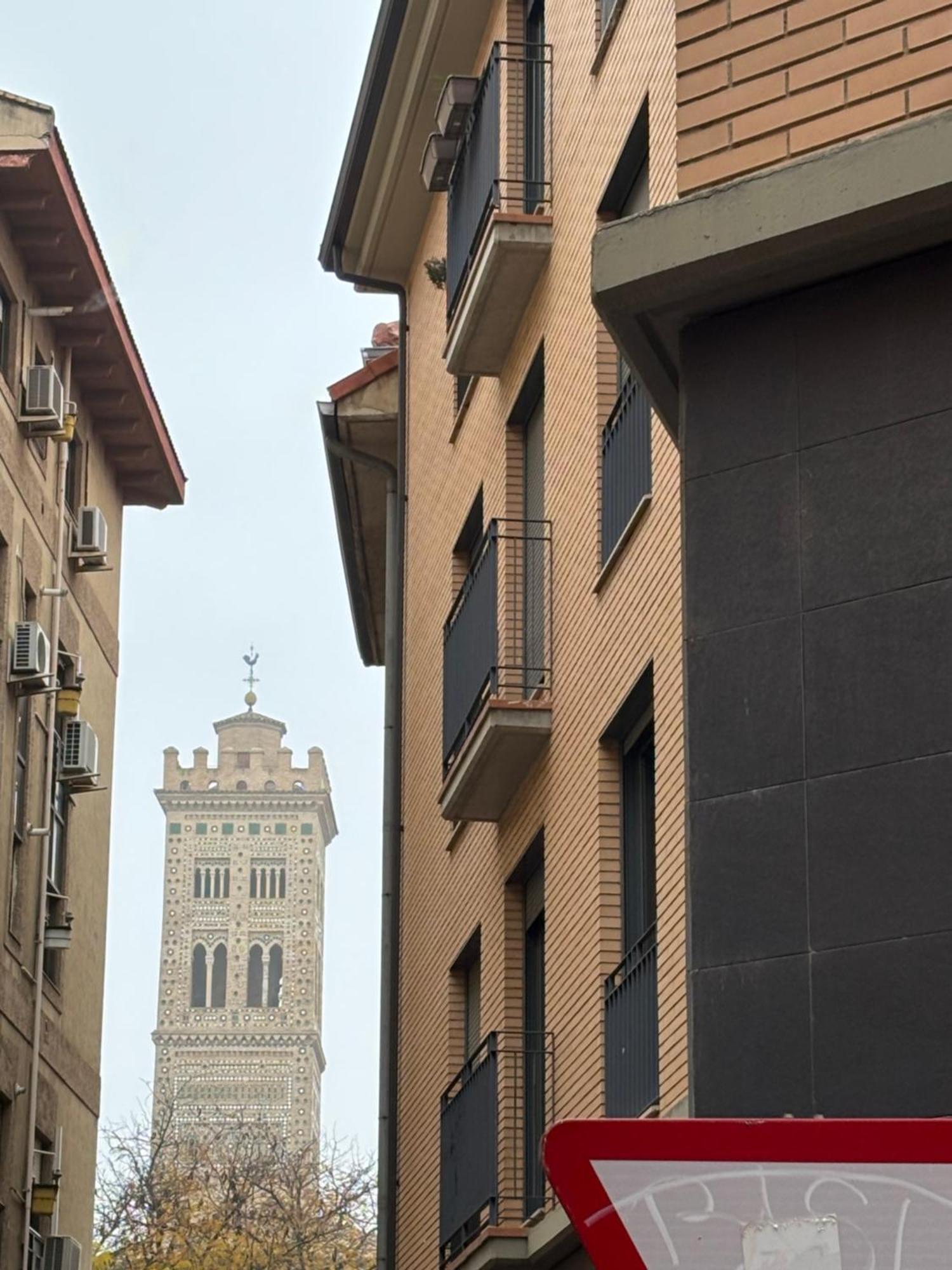 Torre Mudejar Apartment ซาราโกซา ภายนอก รูปภาพ