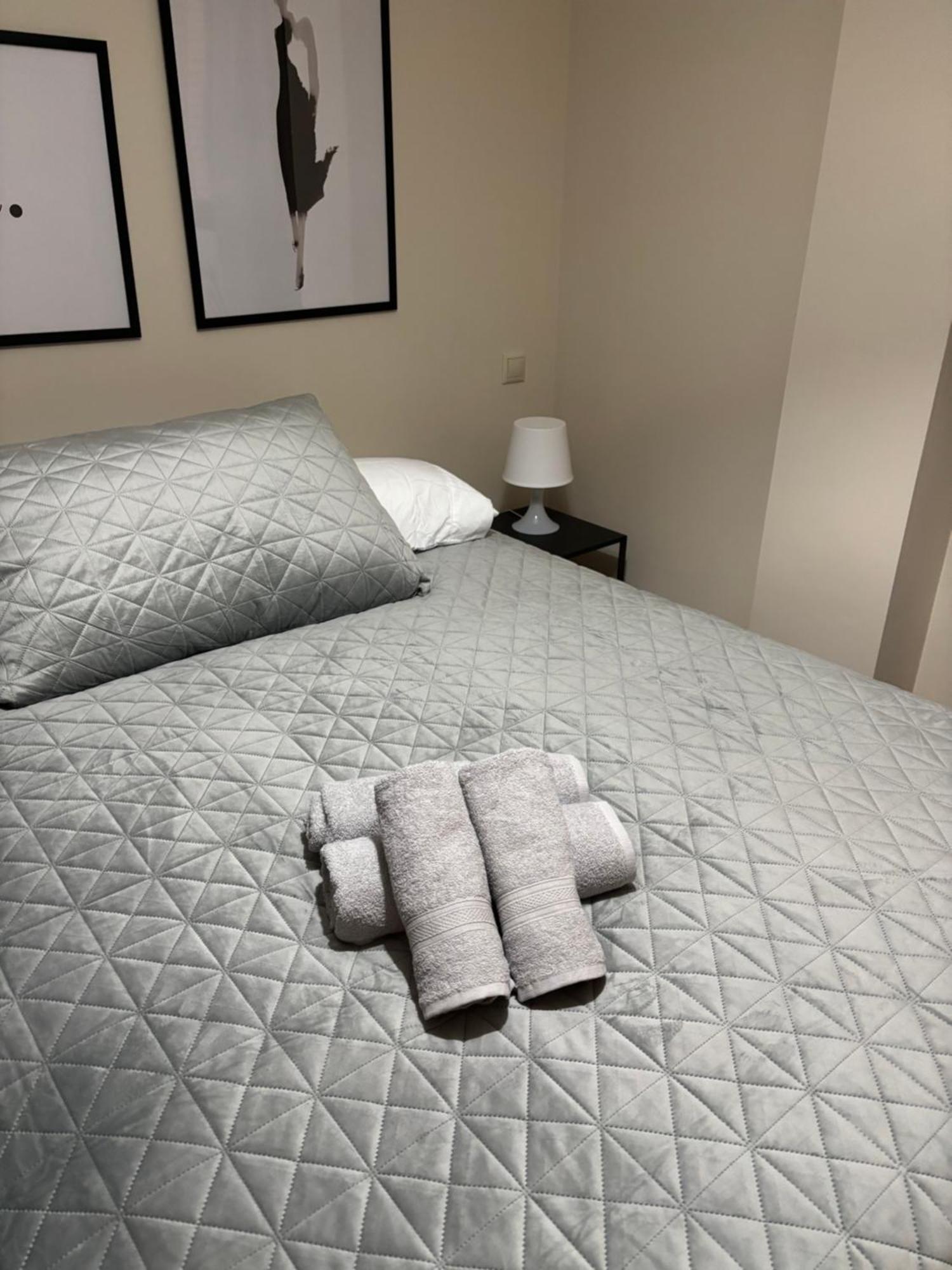 Torre Mudejar Apartment ซาราโกซา ภายนอก รูปภาพ