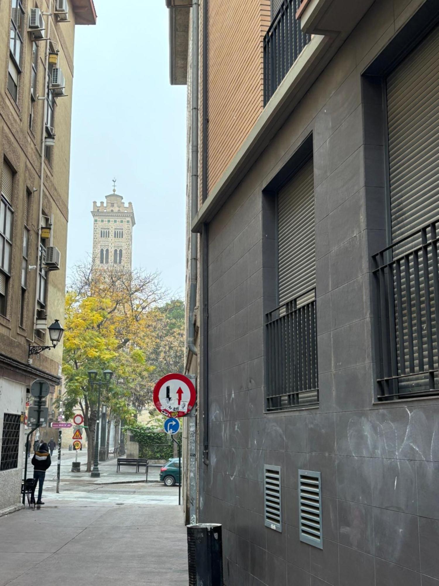 Torre Mudejar Apartment ซาราโกซา ภายนอก รูปภาพ